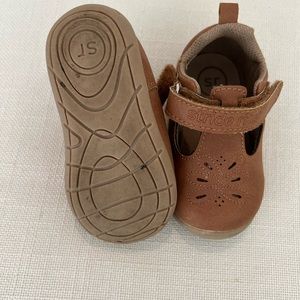 Stride rite brown Mary Jane size 4